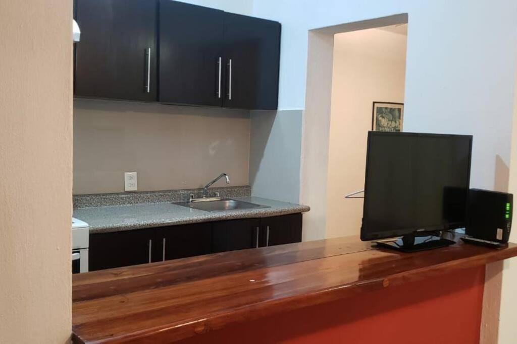 Magnifico Departamento, Cocina Equipada, 2 Recamaras 2 Banos , Hasta 6 Personas, 3 Albercas, Playa A 50 Mts Wifi, Aire Acondicionado Διαμέρισμα Manzanillo Εξωτερικό φωτογραφία